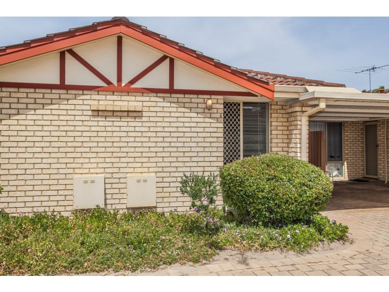 6/10 Merope Close, Rockingham WA 6168