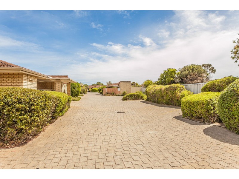 6/10 Merope Close, Rockingham WA 6168