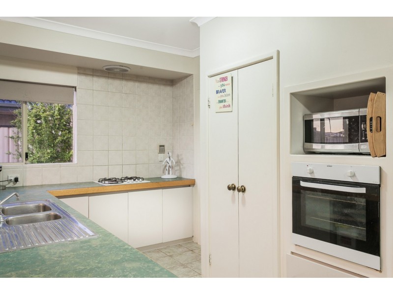 1 Fontainebleu Vista, Port Kennedy WA 6172