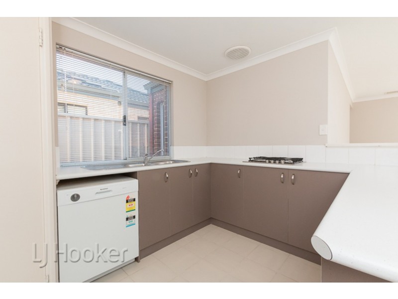 5/5 Crusoe Link, Secret Harbour WA 6173