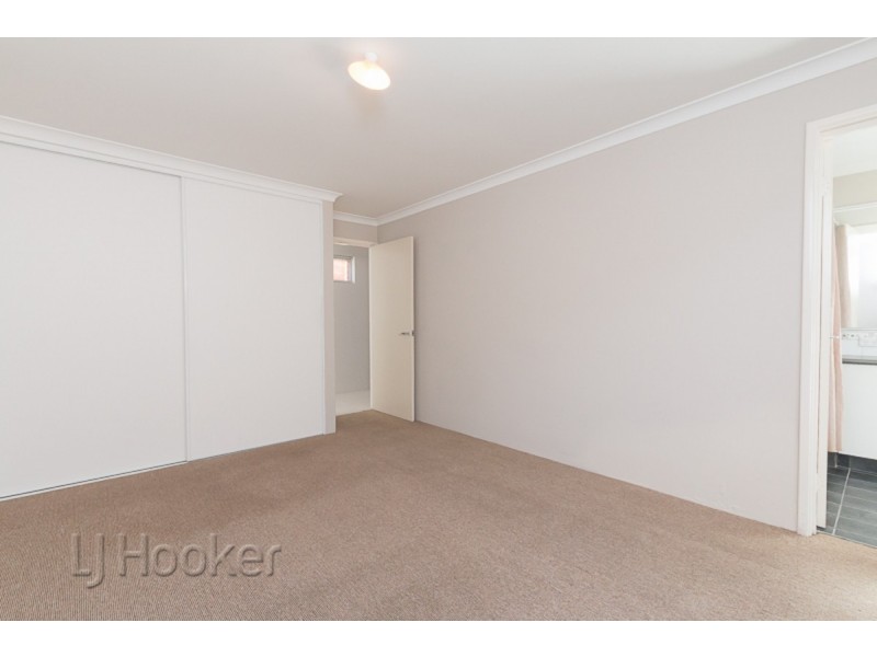 5/5 Crusoe Link, Secret Harbour WA 6173