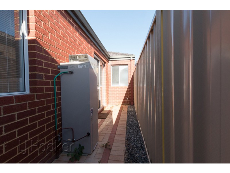 5/5 Crusoe Link, Secret Harbour WA 6173