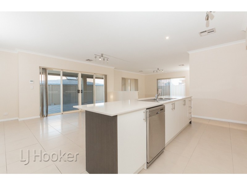 10 Carbine Corner, Baldivis WA 6171