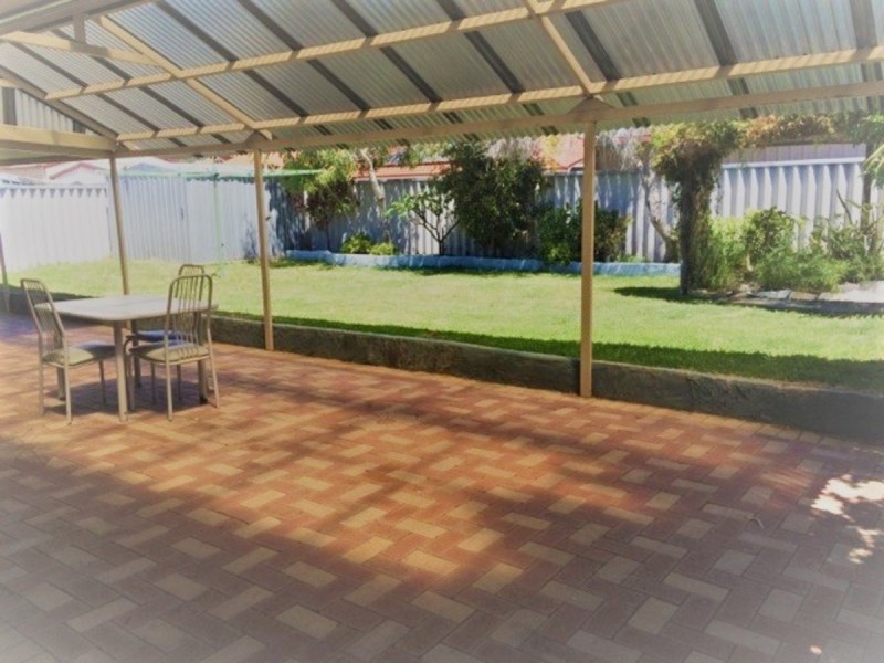 3 Springfield Court, Warnbro WA 6169