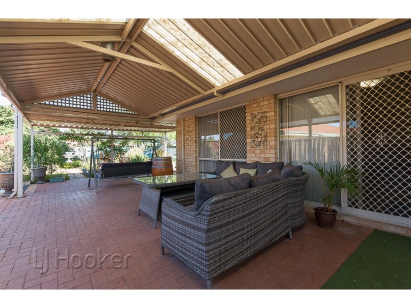 20 Glencoe Place, Cooloongup WA 6168
