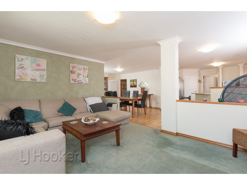 20 Glencoe Place, Cooloongup WA 6168