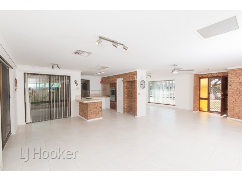 29 Malibu Road, Safety Bay WA 6169