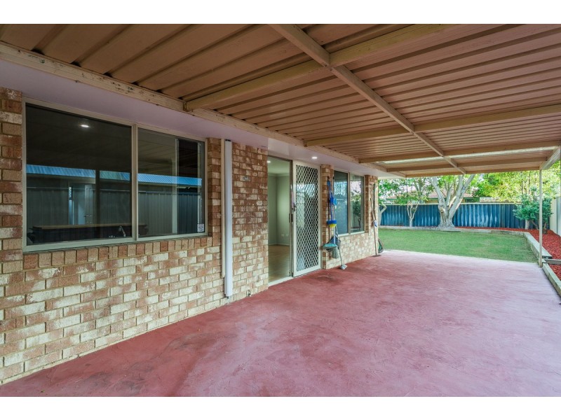 34 Elanora Drive, Cooloongup WA 6168