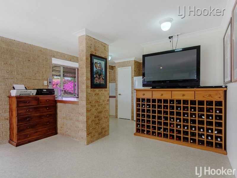 65A The Avenue, Warnbro WA 6169