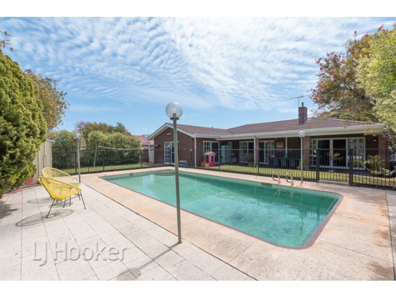 7 Smythe Street, Rockingham WA 6168