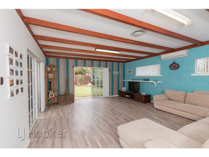 7 Smythe Street, Rockingham WA 6168