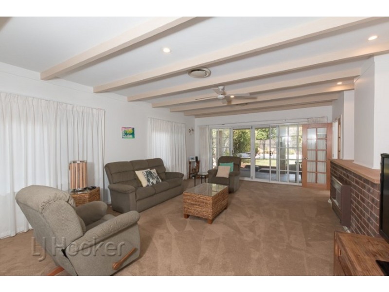 7 Smythe Street, Rockingham WA 6168