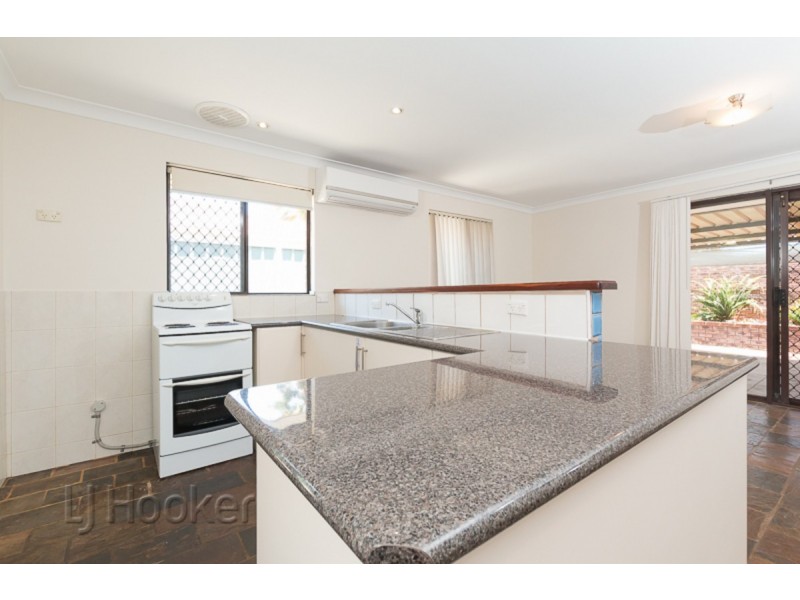 24 Carnegie Loop, Cooloongup WA 6168