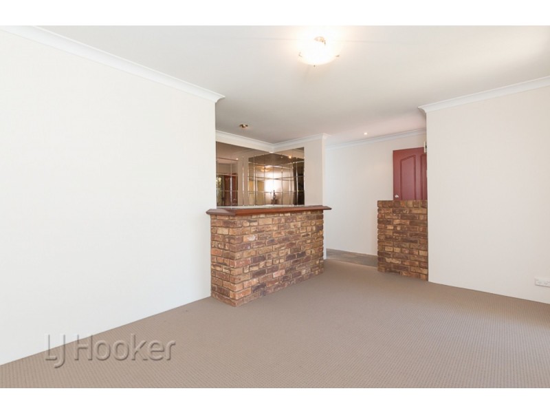 24 Carnegie Loop, Cooloongup WA 6168