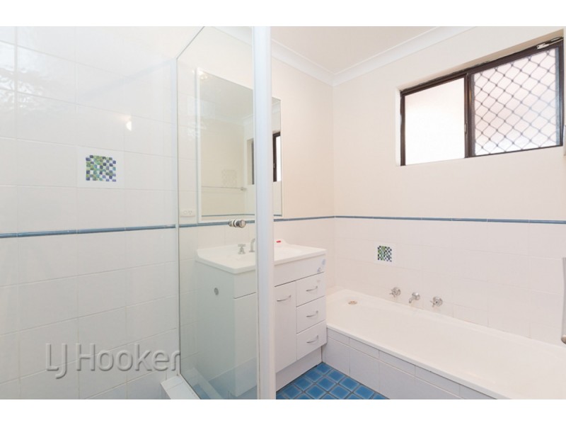 24 Carnegie Loop, Cooloongup WA 6168