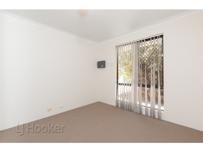 24 Carnegie Loop, Cooloongup WA 6168