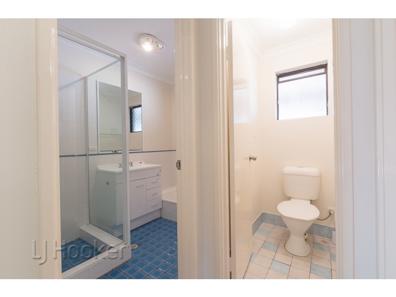 24 Carnegie Loop, Cooloongup WA 6168
