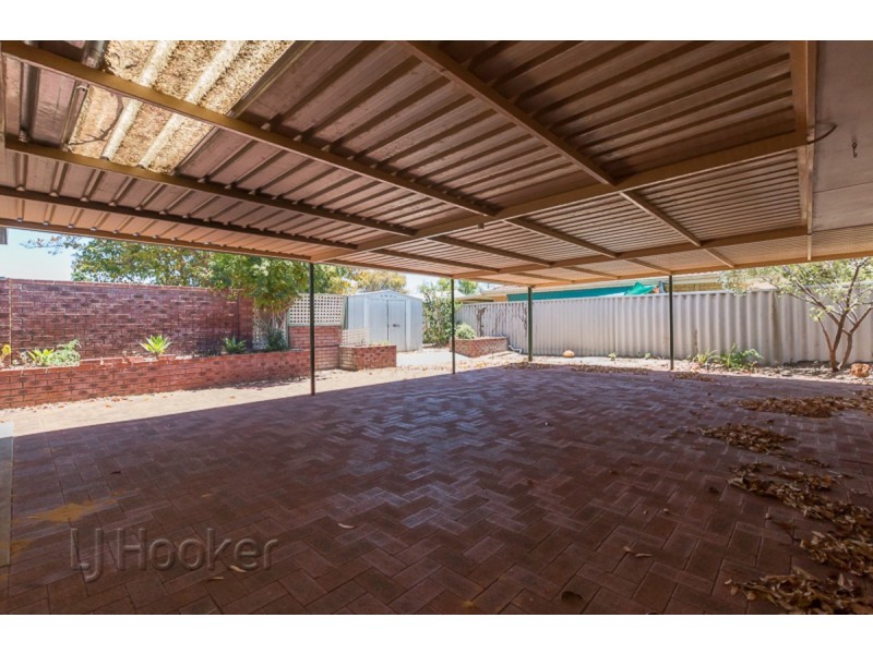 24 Carnegie Loop, Cooloongup WA 6168