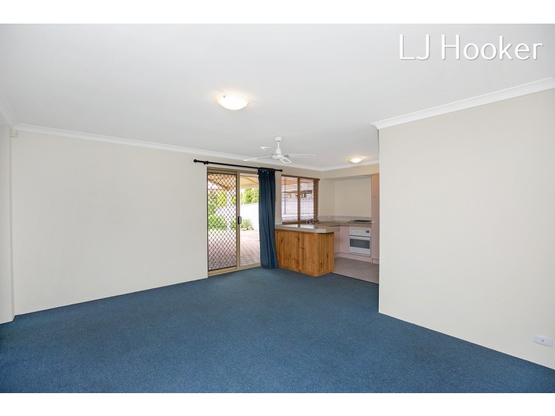 37 Mayflower Close, Port Kennedy WA 6172