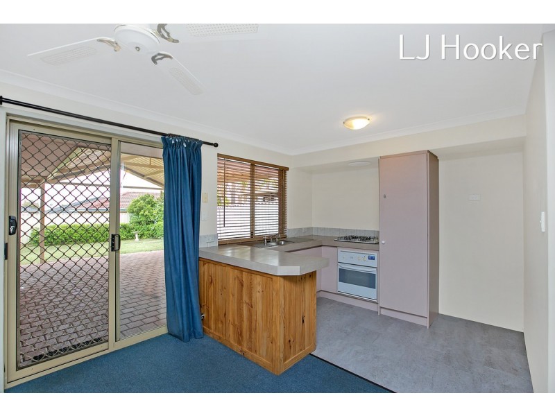 37 Mayflower Close, Port Kennedy WA 6172