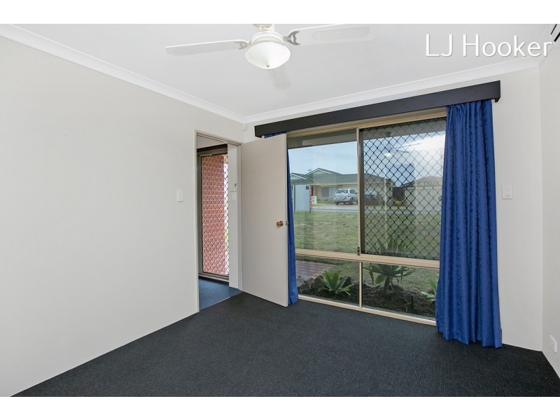 37 Mayflower Close, Port Kennedy WA 6172