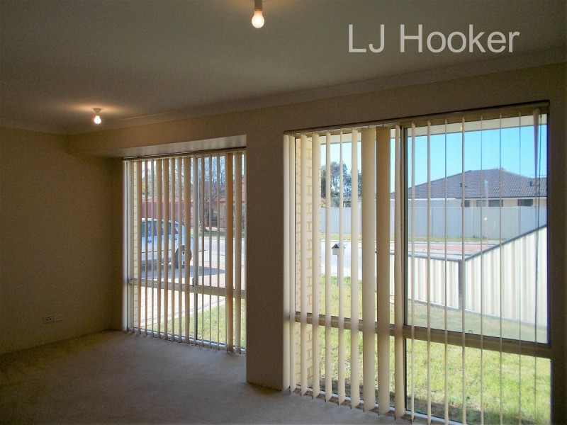 20 Tryall Avenue, Port Kennedy WA 6172