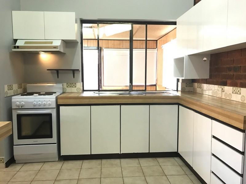 65 Read Street, Rockingham WA 6168