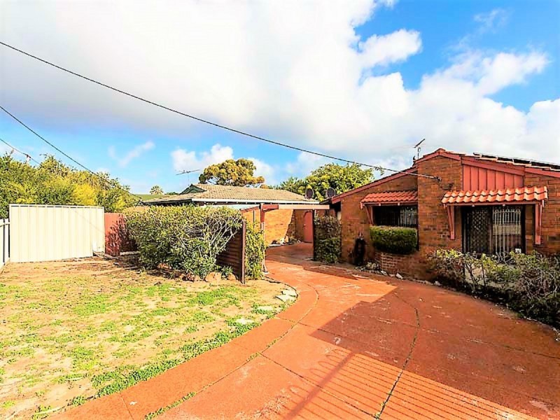 65 Read Street, Rockingham WA 6168