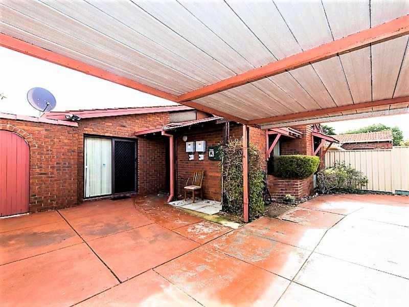 65 Read Street, Rockingham WA 6168