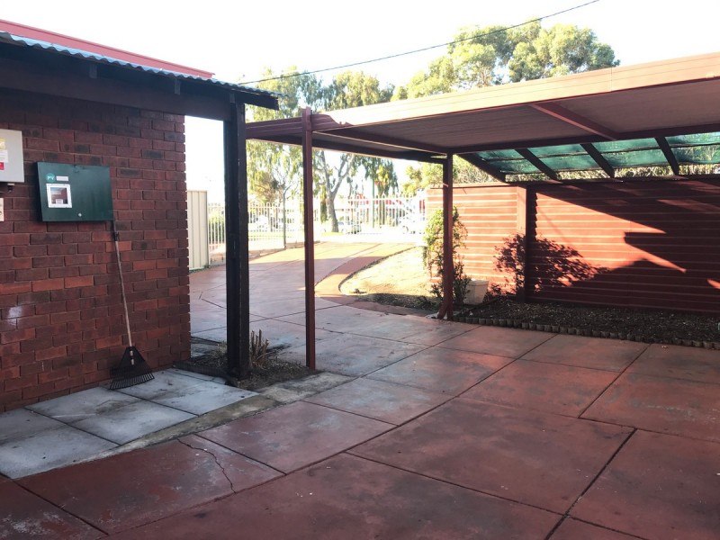 65 Read Street, Rockingham WA 6168
