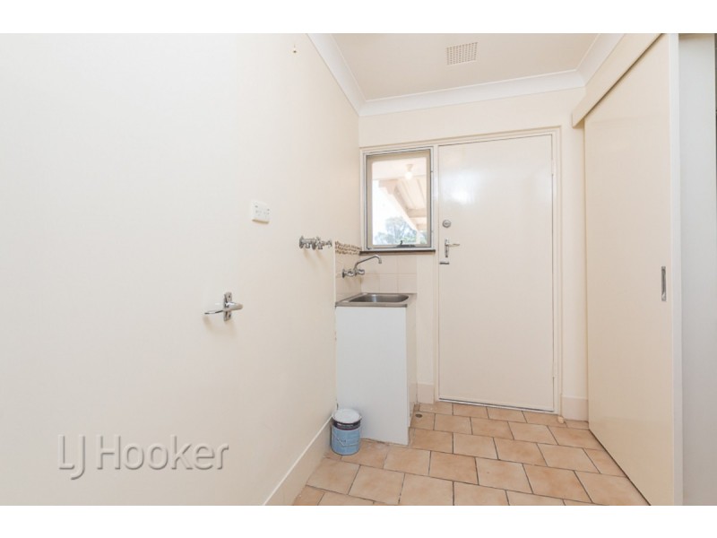 104 Milina Street, Hillman WA 6168