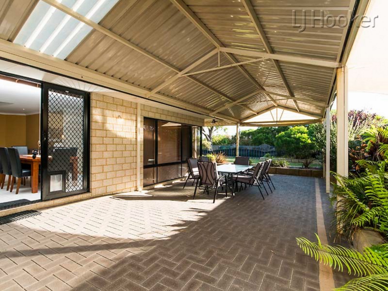 8 Latiano Green, Secret Harbour WA 6173