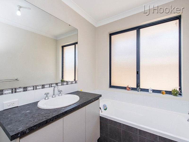 15 Cousins Turn, Baldivis WA 6171