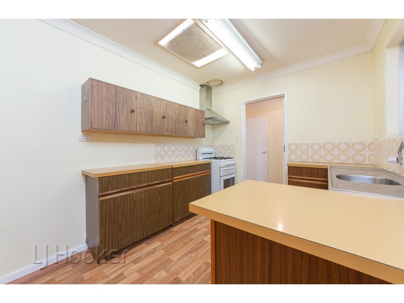 141 Milina Street, Hillman WA 6168