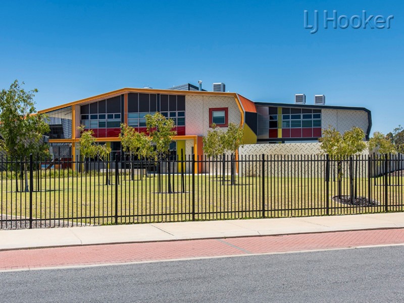 9 Pleasantview Parade, Baldivis WA 6171