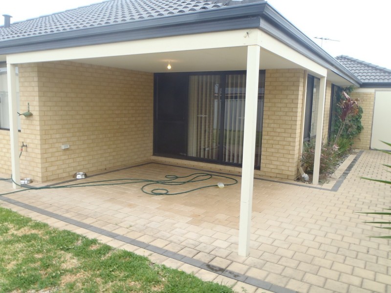 5 Noosa Drive, Secret Harbour WA 6173