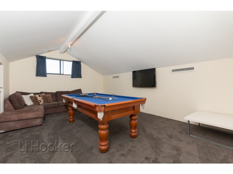 73 Toledo Circuit, Port Kennedy WA 6172