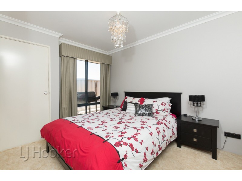 73 Toledo Circuit, Port Kennedy WA 6172