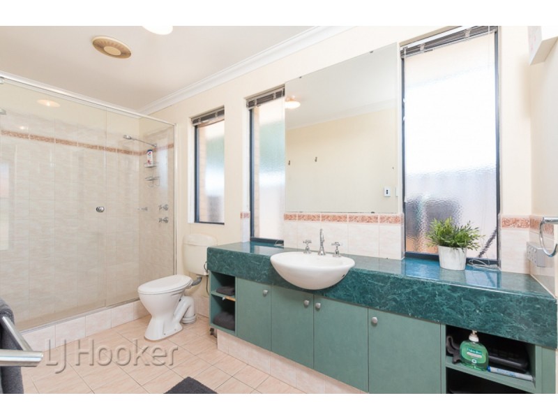 73 Toledo Circuit, Port Kennedy WA 6172