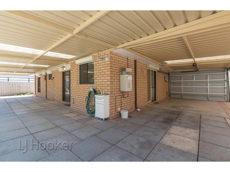 25 Carvie Street, Hillman WA 6168