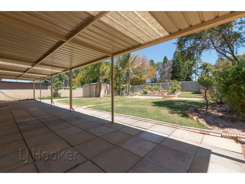 25 Carvie Street, Hillman WA 6168