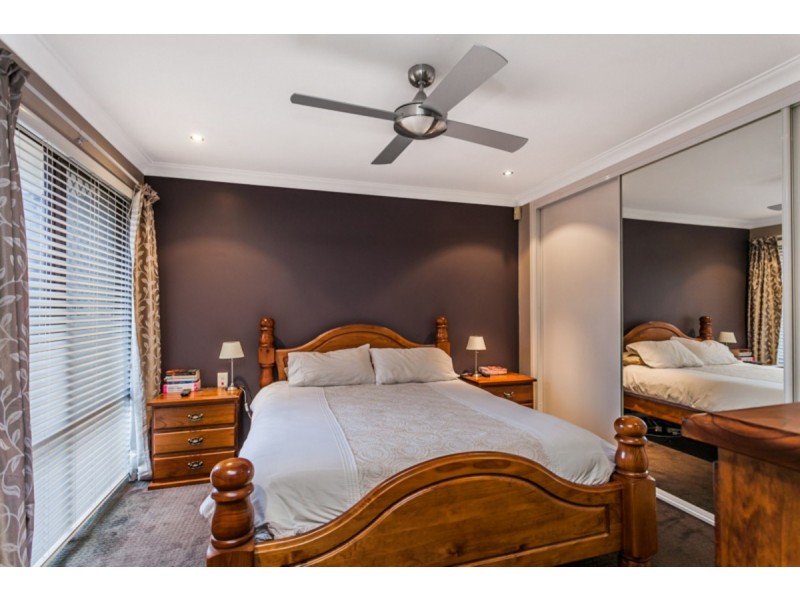 65 Kingsbridge Drive, Warnbro WA 6169