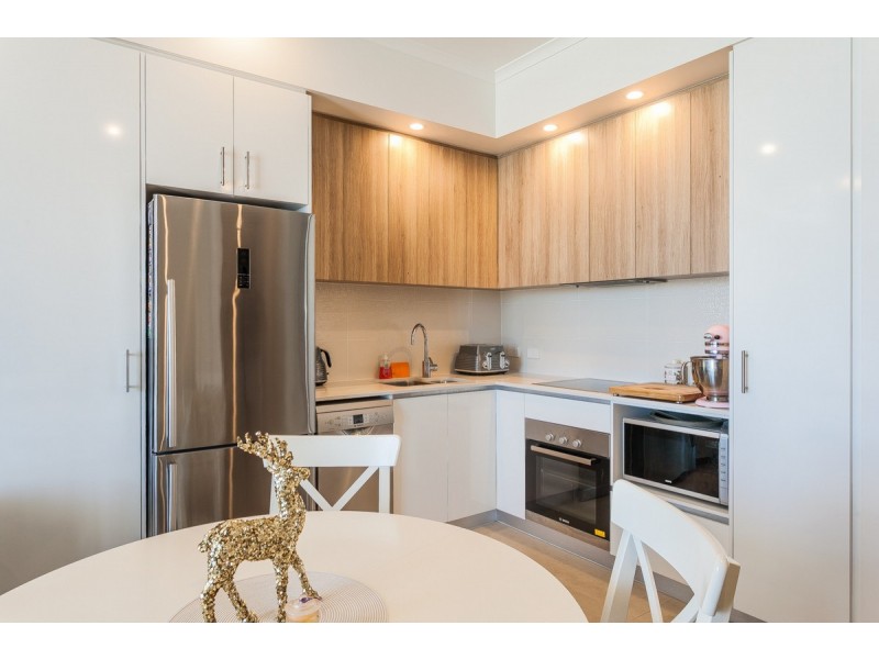 64/24 Flinders Lane, Rockingham WA 6168