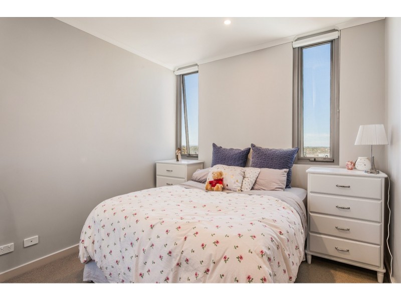 64/24 Flinders Lane, Rockingham WA 6168