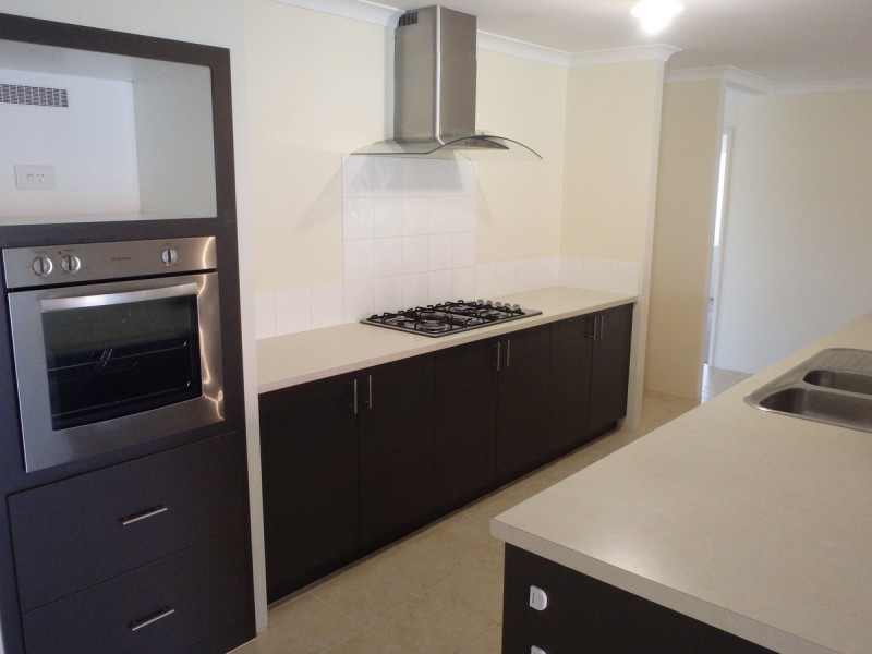 13 Galena Brace, Baldivis WA 6171