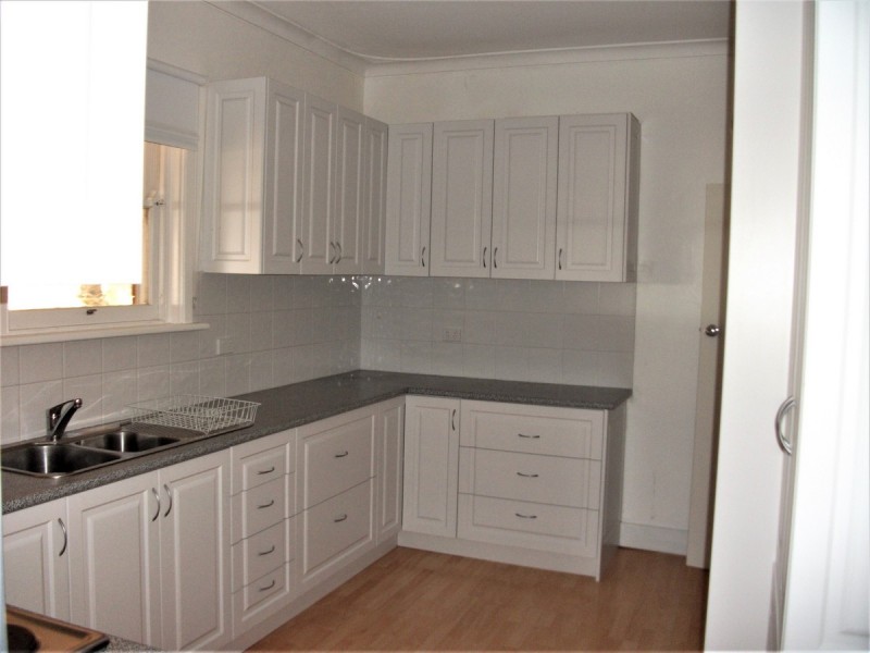 151 Kent Street, Rockingham WA 6168