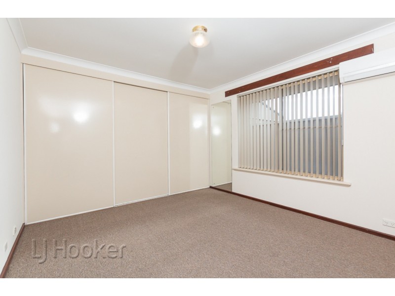 8 Georgetown Drive, Safety Bay WA 6169