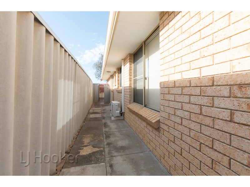 8 Georgetown Drive, Safety Bay WA 6169