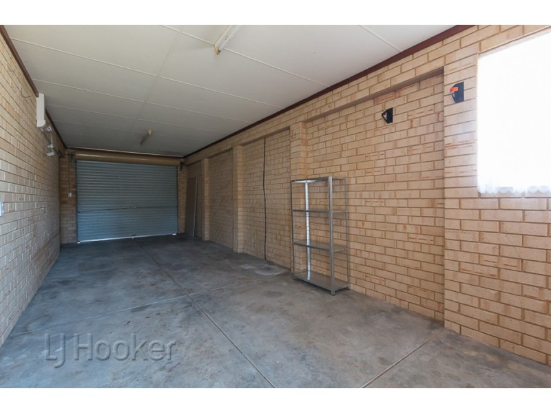 8 Georgetown Drive, Safety Bay WA 6169