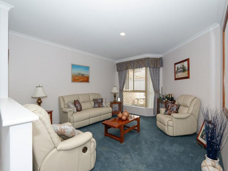 61 Leeuwin Parade, Rockingham WA 6168